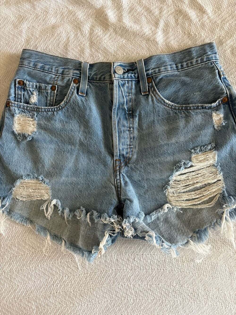 Levi's 501 Original Distressed Cut-Off Denim Shorts Size 28